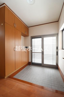 ���� ���ւɂ͎g���₷���V���[�Y�{�b�N�X�I