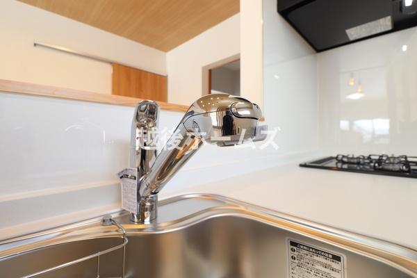 ���̑� �֌��̐�[�ɏ򐅊������B�ꏊ���Ƃ�Ȃ�����I�ȏ򐅊�ł��B�܂��A�򐅊킲�ƃz�[�X�������o���܂��B�J�[�g���b�W�������ȒP�B