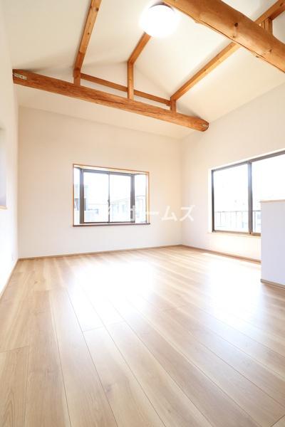 �m�� �����Z�O�̎ʐ^�ɂȂ�܂���
�Q�ʍ̌��݌v�A��������⊷�C�ɂ��z��������ԂɂȂ��Ă��܂��B