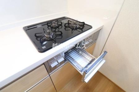 ���̑� �����Z�O�̎ʐ^�ɂȂ�܂���
3���S�Ăɉ��x�Z���T�[���t���A�ЖʏĂ��O���������ڂ��Ĉ��S�ŋ@�\�I�ȃK�X�R�����ł��B