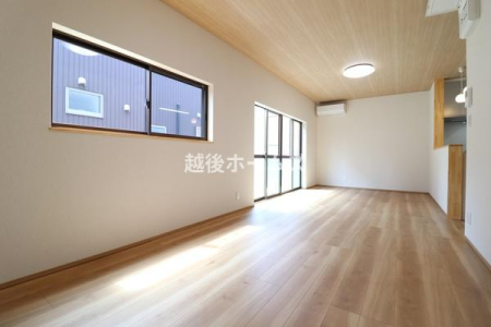 ���r���O �����Z�O�̎ʐ^�ɂȂ�܂���
�Ƒ��c���̎��Ԃ��߂�����L�X�������r���O