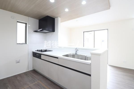 �L�b�`�� �y���Ў{�H��z���r���O�S�̂����n����J�E���^�[�L�b�`���􏬂������q�l�����Ă����S�ł��ˁ�