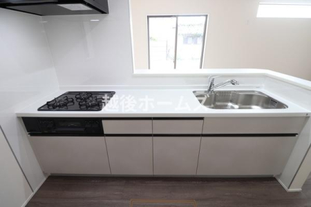 �L�b�`�� �y���Ў{�H��z�L�b�`���͎g���₷���V�X�e���L�b�`���ł��B
�򐅊��̌^�̐������W���������Ă��܂��B