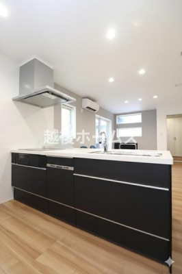 �L�b�`�� �L�b�`���͎g���₷���V�X�e���L�b�`���ł��B
�򐅊��̌^�̐������W���������Ă��܂��B