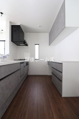 �L�b�`�� �y���Ў{�H��z�R���^�C�v�̃I�[�v���L�b�`���͎��[���L�x�I
�����̂��|�������₷���݌v�ɂȂ��Ă��܂�