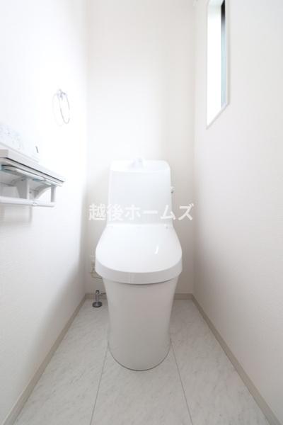 �g�C�� �y���Ў{�H����z���������E���K�ȉ��������g�C��
