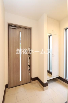 ���� �y���Ў{�H��z���ւɂ͑�e�ʂ̎��[�I
���փh�A�͈��S�̃_�u�����b�N�Ŗh�Ƒ΍���o�b�`���ł��I