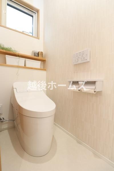 �g�C�� �Ǌ|����􂢊����[�I�t�̃g�C��
�^���N���X�ŋ�Ԃ��L�X