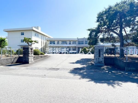 ���ӊ� �y���w�Z�z�V���c�s����ꒆ�w�Z�F2359m