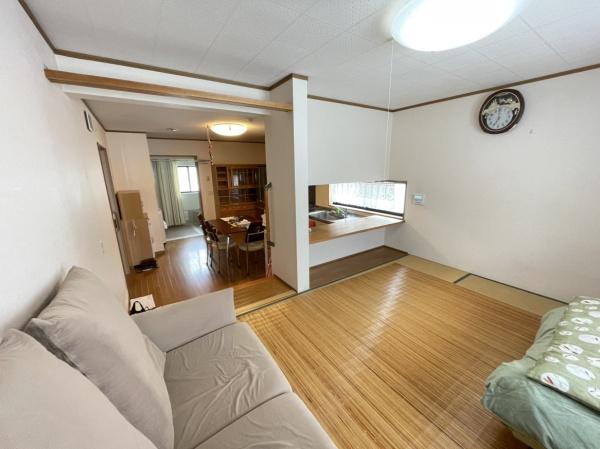 ���r���O -