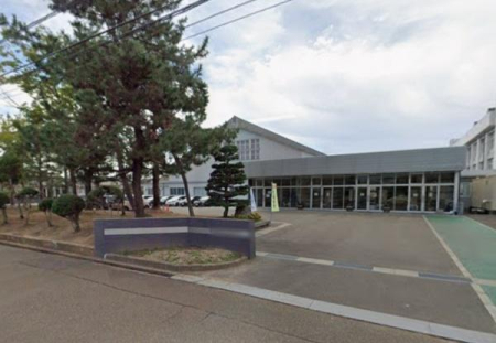 ���ӊ� �y���w�Z�z�����s�������w�Z�F1327m