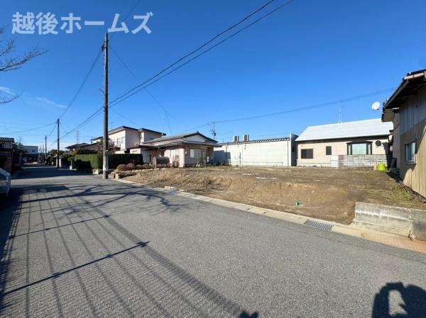 �O�ʓ��H�܂ތ��n�ʐ^ �����̓��������ʕ��E�d�l�ݔ��₨�����̑傫���̔�r�A�ߗׁE���ӊ��⒬���݂ȂǁA�����ł͂킩��Ȃ���񂪂������񂠂�܂��B���񌻒n�ɂĂ��m�F���������B