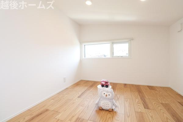 ���̑����� ���p�r�Ɏg����t���[�X�y�[�X��