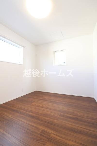 �m�� �y���Ў{�H��z�V���v���ȗm���Ȃ̂ŉƋ�Ȃǂ̃C���e���A�Ƃ��}�b�`���Ă�����ꊴ���o���₷���A�g�̉��̐��������₷���ł��ˁ�