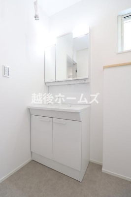 ���ʑ�E���ʏ� �y���Ў{�H����z�R�ʋ��̃V�����v�[�h���b�T�[�͎��[�[���I���̂��x�x���y�X�ł��܂��ˁ�