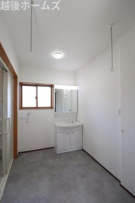 ���ʑ�E���ʏ� �z�X�N���[�������Ń����h���\�X�y�[�X�Ƃ��Ă������p������������ʎ��I