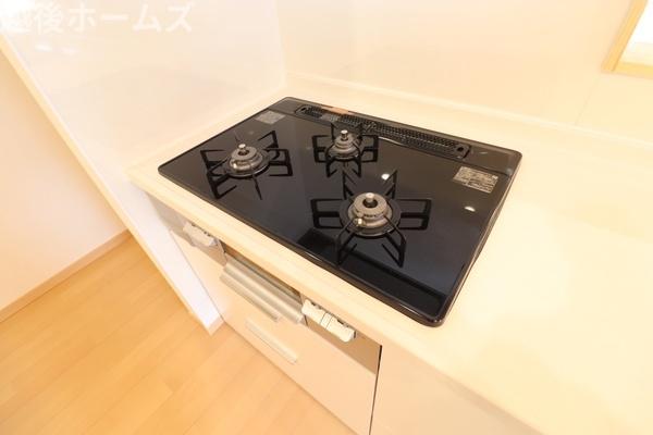 ���̑� �R���S�Ăɉ��x�Z���T�[���t���A�ЖʏĂ��O���������ڂ��Ĉ��S�ŋ@�\�I�ȃK�X�R�����ł��B