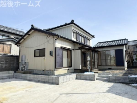 ���̑����n �_�C�j���O�e�[�u���E�\�t�@�[���z�u�ł����Ƃ肠��݌v�ɂȂ��Ă���܂��B