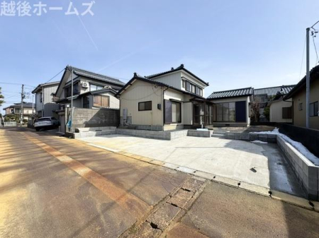 �O�ʓ��H�܂ތ��n�ʐ^ �����̓��������ʕ��E�d�l�ݔ��₨�����̑傫���̔�r�A�ߗׁE���ӊ��⒬���݂ȂǁA�����ł͂킩��Ȃ���񂪂������񂠂�܂��B���񌻒n�ɂĂ��m�F���������B