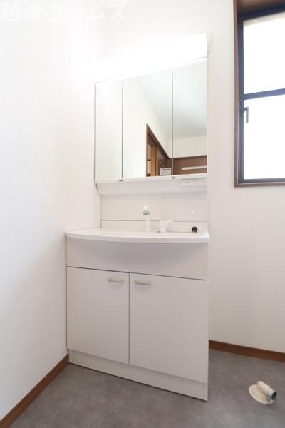 ���ʑ�E���ʏ� �R�ʋ��̃V�����v�[�h���b�T�[�͎��[�[���I
���̂��x�x���y�X�ł��܂��ˁB