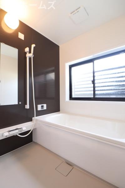 ���� �P���̔�ꂪ�������L�X�Ƃ������j�b�g�o�X�ł��I