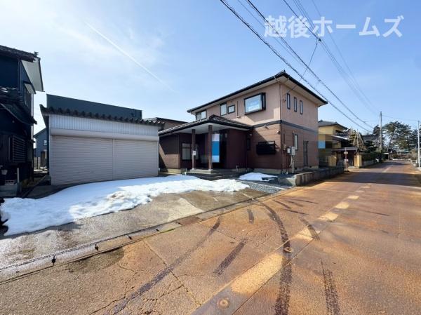 �O�ʓ��H�܂ތ��n�ʐ^ �����̓��������ʕ��E�d�l�ݔ��₨�����̑傫���̔�r�A�ߗׁE���ӊ��⒬���݂ȂǁA�����ł͂킩��Ȃ���񂪂������񂠂�܂��B���񌻒n�ɂĂ��m�F���������B