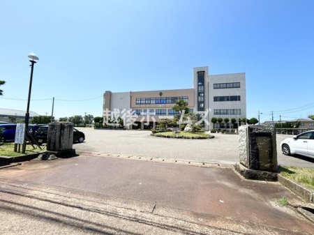 ���ӊ� �y���w�Z�z���s���������w�Z�F5700m