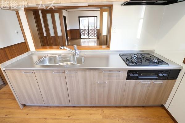 �L�b�`�� ���r���O�S�̂����n����J�E���^�[�L�b�`���􏬂������q�l�����Ă����S�ł��ˁ�