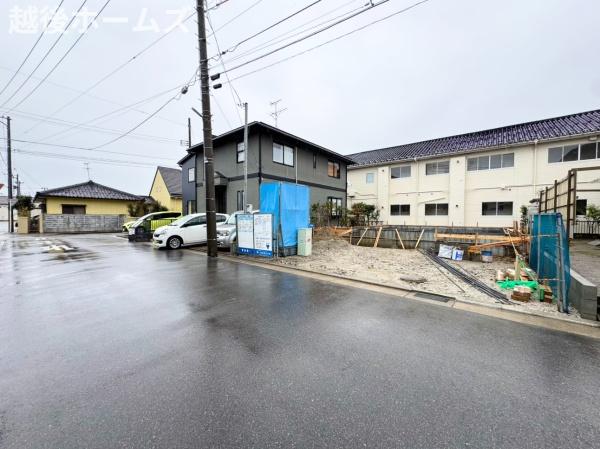 �O�ʓ��H�܂ތ��n�ʐ^ �����̓��������ʕ��E�d�l�ݔ��₨�����̑傫���̔�r�A�ߗׁE���ӊ��⒬���݂ȂǁA�����ł͂킩��Ȃ���񂪂������񂠂�܂��B���񌻒n�ɂĂ��m�F���������B