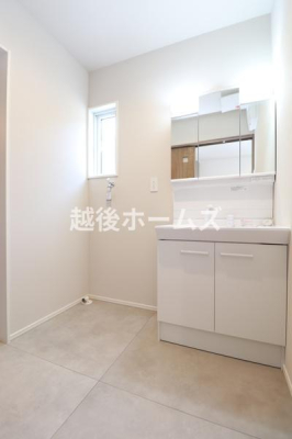 ���ʑ�E���ʏ� �R�ʋ��̃V�����v�[�h���b�T�[�͎��[�[���I
���̂��x�x���y�X�ł��܂��ˁB