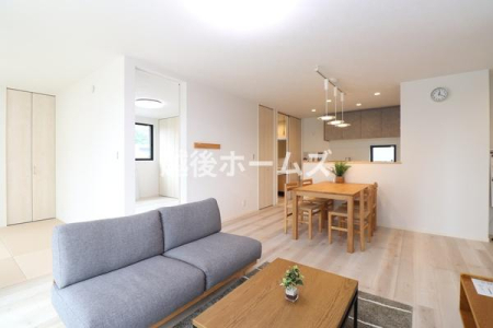 ���r���O �Ƒ��c���̎��Ԃ��߂�����L�X�������r���O�_�C�j���O��