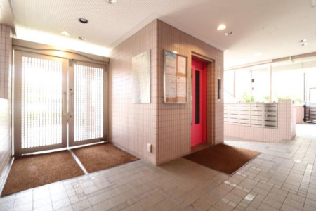 �G���g�����X -