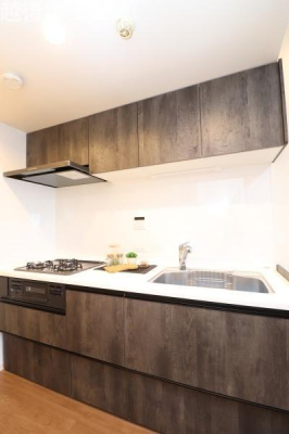 �L�b�`�� �y�����\�z�}�z�L�b�`���͎g���₷���V�X�e���L�b�`���ł��B
�򐅊��̌^�̐�����H��@���W���������Ă��܂��B