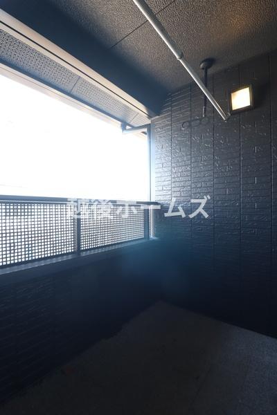 �o���R�j�[ �C���i�[�o���R�j�[�̗p�ŁA�ˑR�̈��V��ɂ����������ł��I