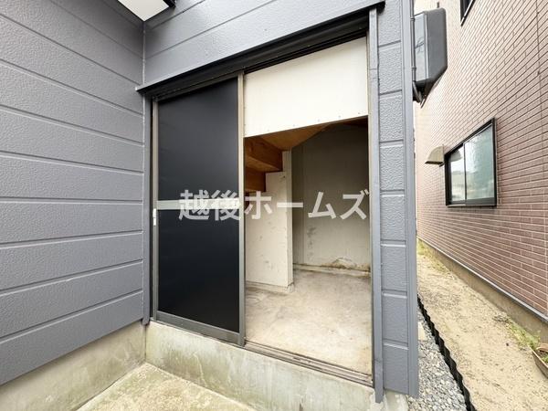 ���[ �^�C���Ȃǂ̎��[�ɕ֗��ȑq�Ɋ����I