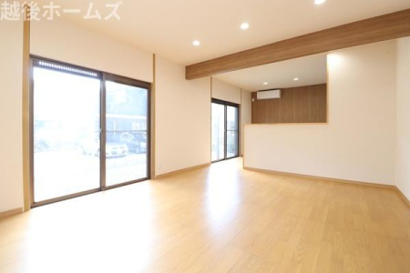 ���r���O �Q�S���Ԋ��C�V�X�e���������ɐ݂��A��ɋ�C���z�������K�ȋ�Ԃɕς��Ă���܂�