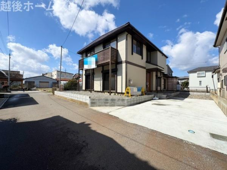 �O�ʓ��H�܂ތ��n�ʐ^ �����̓��������ʕ��E�d�l�ݔ��₨�����̑傫���̔�r�A�ߗׁE���ӊ��⒬���݂ȂǁA�����ł͂킩��Ȃ���񂪂������񂠂�܂��B���񌻒n�ɂĂ��m�F���������B