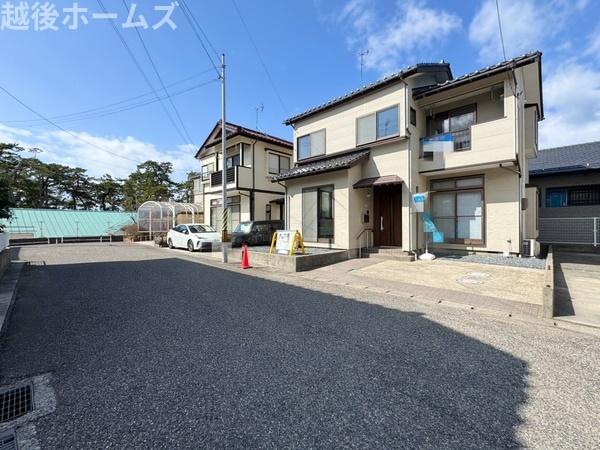 �O�ʓ��H�܂ތ��n�ʐ^ �����̓��������ʕ��E�d�l�ݔ��₨�����̑傫���̔�r�A�ߗׁE���ӊ��⒬���݂ȂǁA�����ł͂킩��Ȃ���񂪂������񂠂�܂��B���񌻒n�ɂĂ��m�F���������B