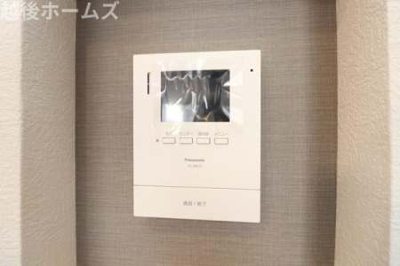 ���̑� �h�Ƒ΍�ɗD�ꂽTV���j�^�[�t���C���^�[�z���ŗ��q�҂̊m�F���ł��܂��B