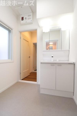 ���ʑ�E���ʏ� �R�ʋ��̃V�����v�[�h���b�T�[�͎��[�[���I
���̂��x�x���y�X�ł��܂��ˁB