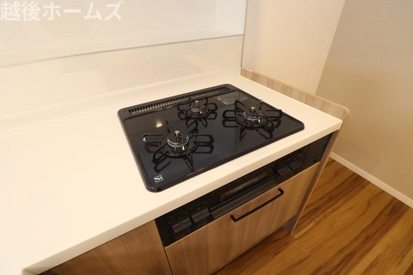 ���̑� �R���S�Ăɉ��x�Z���T�[���t���A�ЖʏĂ��O���������ڂ��Ĉ��S�ŋ@�\�I�ȃK�X�R�����ł��B