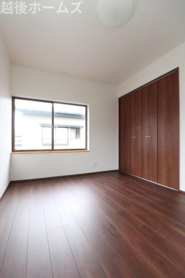 �m�� �V���v���ȗm���Ȃ̂ŉƋ�Ȃǂ̃C���e���A�Ƃ��}�b�`���Ă�����ꊴ���o���₷���A�g�̉��̐��������₷���ł��ˁ�