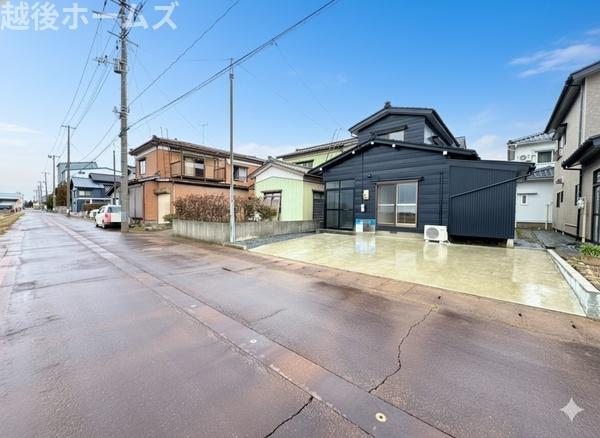 �O�ʓ��H�܂ތ��n�ʐ^ �����̓��������ʕ��E�d�l�ݔ��₨�����̑傫���̔�r�A�ߗׁE���ӊ��⒬���݂ȂǁA�����ł͂킩��Ȃ���񂪂������񂠂�܂��B���񌻒n�ɂĂ��m�F���������B