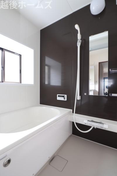 ���� �P���̔�ꂪ�������L�X�Ƃ������j�b�g�o�X�ł��I