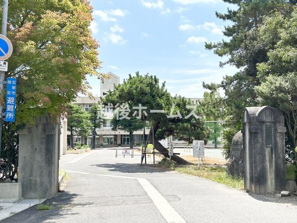 ���ӊ� �y���w�Z�z�ܐ�s���ܐ򏬊w�Z�F2279m