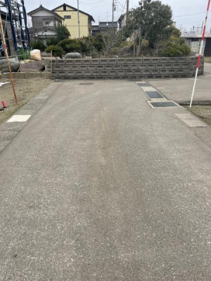 �O�ʓ��H�܂ތ��n�ʐ^ -