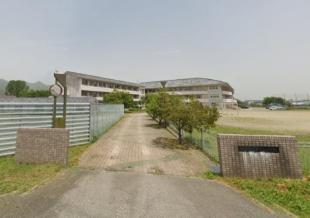 ���ӊ� �y���w�Z�z����s�����㓌���w�Z�F1768m