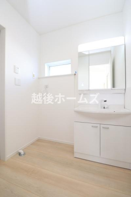 ���ʑ�E���ʏ� �y���Ў{�H����z�R�ʋ��̃V�����v�[�h���b�T�[�͎��[�[���I���̂��x�x���y�X�ł��܂��ˁ�