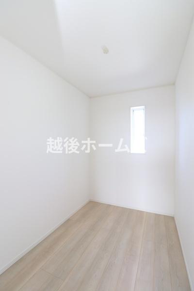 ���[ �y���Ў{�H��z���t�̃e�����[�N���[���͏��ւ���[�͂������I�����h���\�X�y�[�X�ɂ��œK�ȍL����