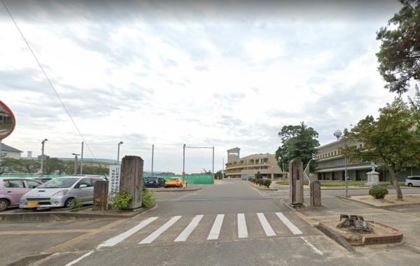 ���ӊ� �y���w�Z�z�����s���������w�Z�F1444m